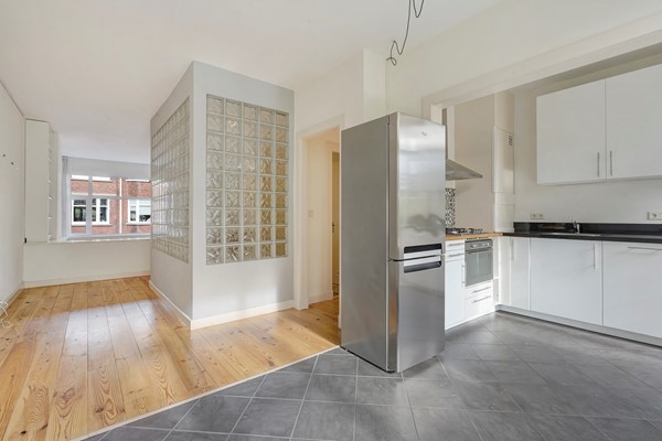 Medium property photo - Stuyvesantstraat 335, 2593 GK Den Haag